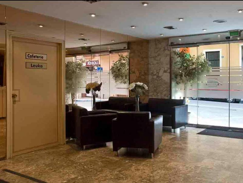 אליקאנטה Hotel Leuka מראה חיצוני תמונה